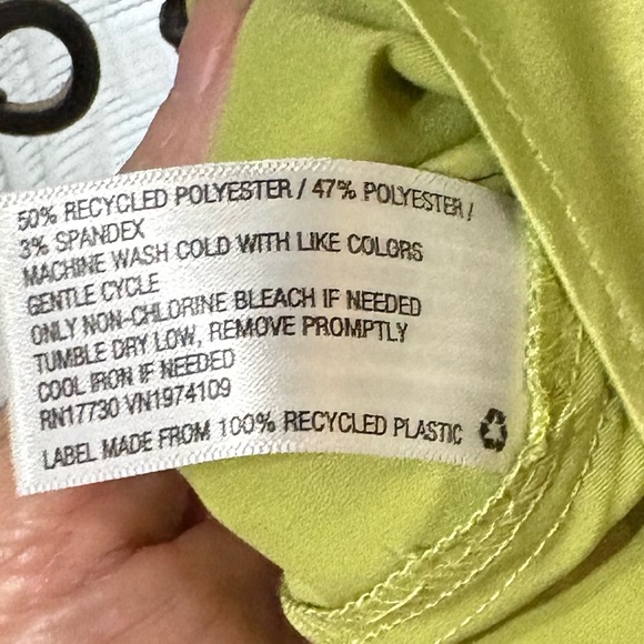 Wild Fable Satin Lime Button-Up Blouse - Picture 3 of 7